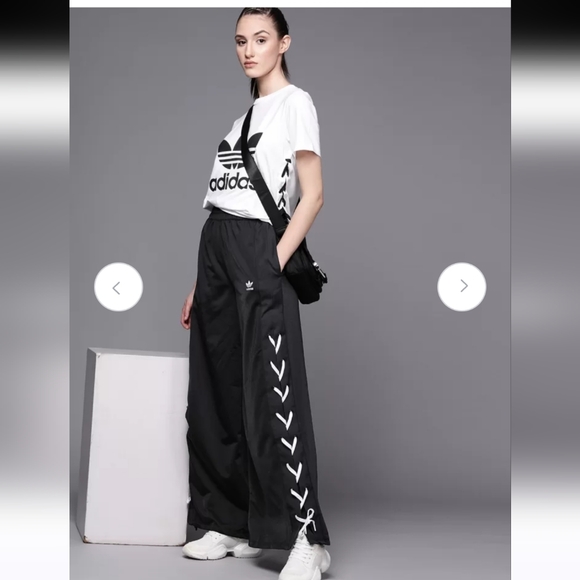 Adidas Originals Wide Leg Pant Sz S Black/White - Picture 2 of 16